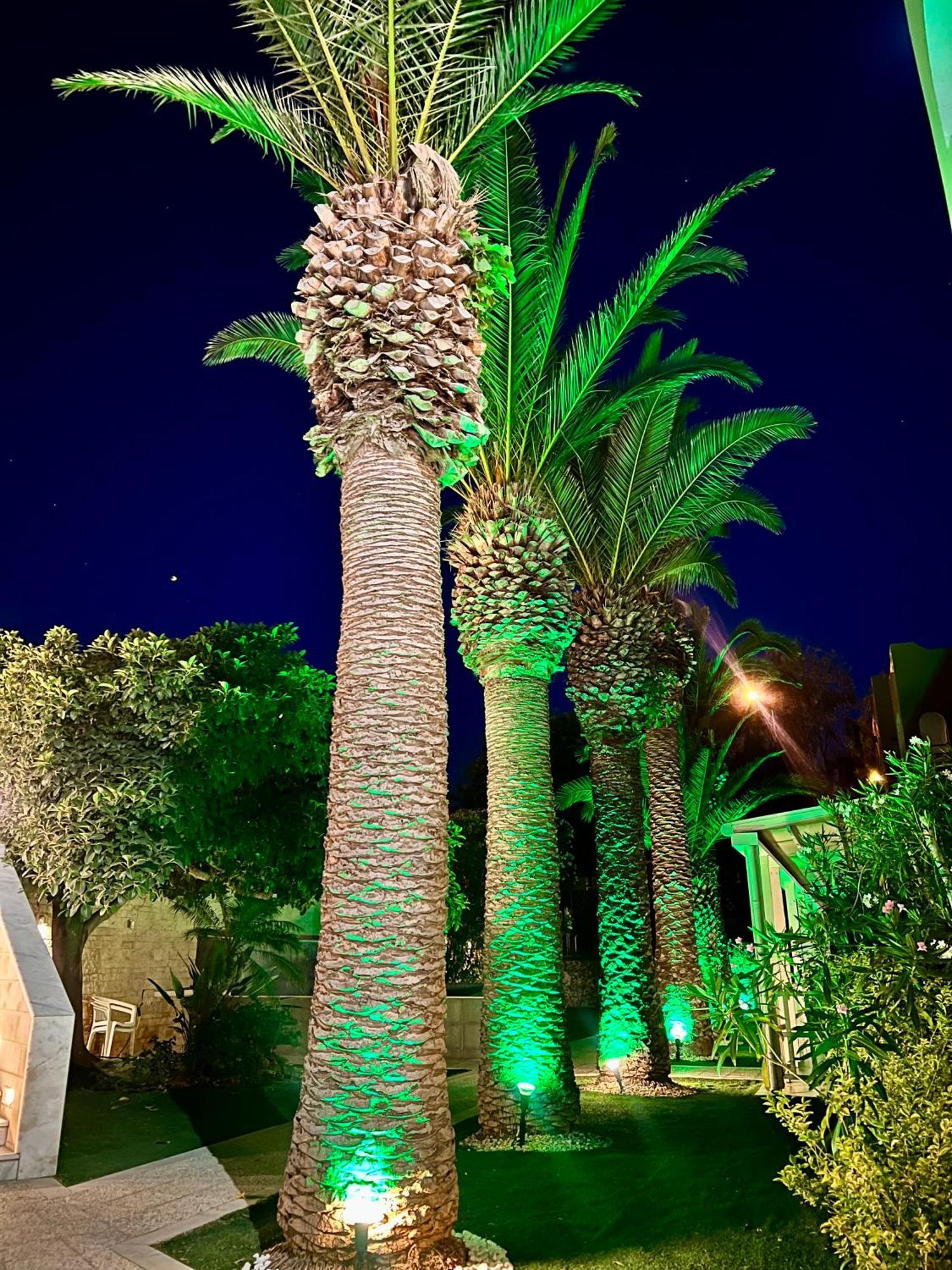 Karteros Hotel Exterior photo